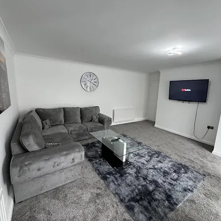 The Modern Apartment - 2 Bed 1 Bath Private Parking Milton Keynes Exterior foto