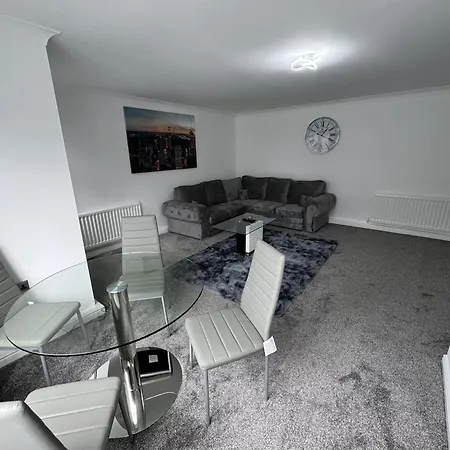 The Modern Apartment - 2 Bed 1 Bath Private Parking Milton Keynes Exterior foto